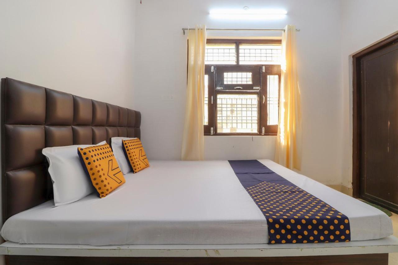 Spot On 75178 Hotel Arman Roorkee Kültér fotó